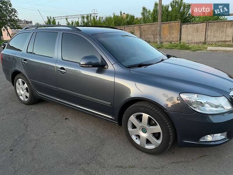 Універсал Skoda Octavia 2009 в Новоукраїнці