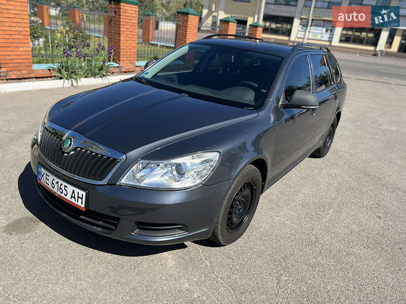 Универсал Skoda Octavia 2011 в Днепре