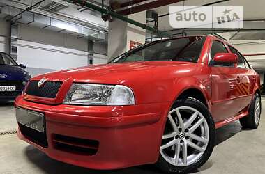 Лифтбек Skoda Octavia 2006 в Киеве