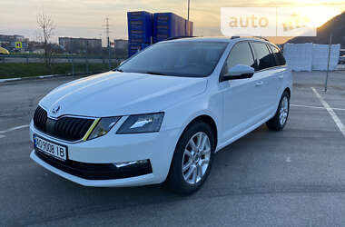 Універсал Skoda Octavia 2017 в Мукачевому