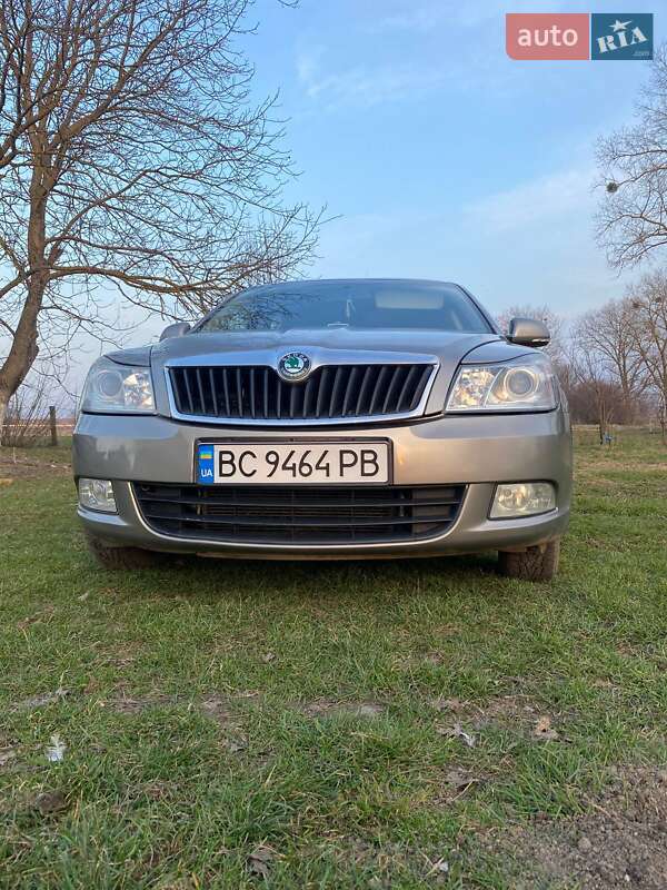 Ліфтбек Skoda Octavia 2011 в Львові