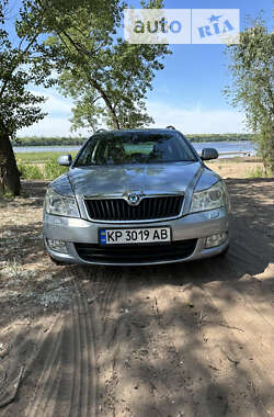 Универсал Skoda Octavia 2010 в Запорожье