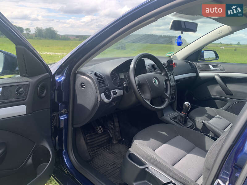 Універсал Skoda Octavia 2008 в Луцьку