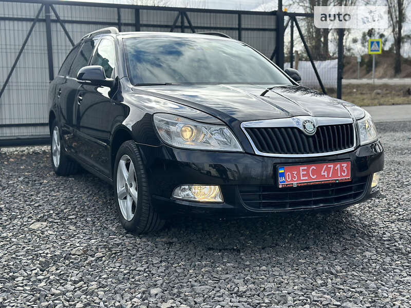 Универсал Skoda Octavia 2009 в Луцке