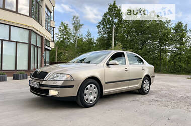 Лифтбек Skoda Octavia 2005 в Богородчанах