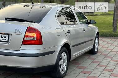 Ліфтбек Skoda Octavia 2006 в Іршаві