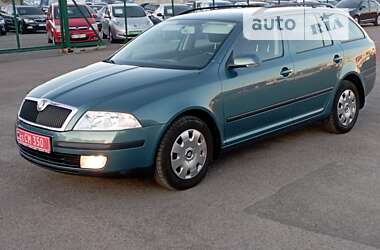 Лифтбек Skoda Octavia 2008 в Полтаве