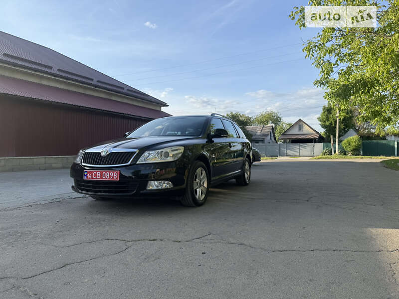 Универсал Skoda Octavia 2011 в Звенигородке