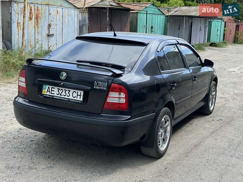 Лифтбек Skoda Octavia 2008 в Днепре