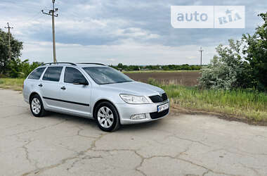 Універсал Skoda Octavia 2011 в Запоріжжі