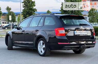 Універсал Skoda Octavia 2014 в Бучі