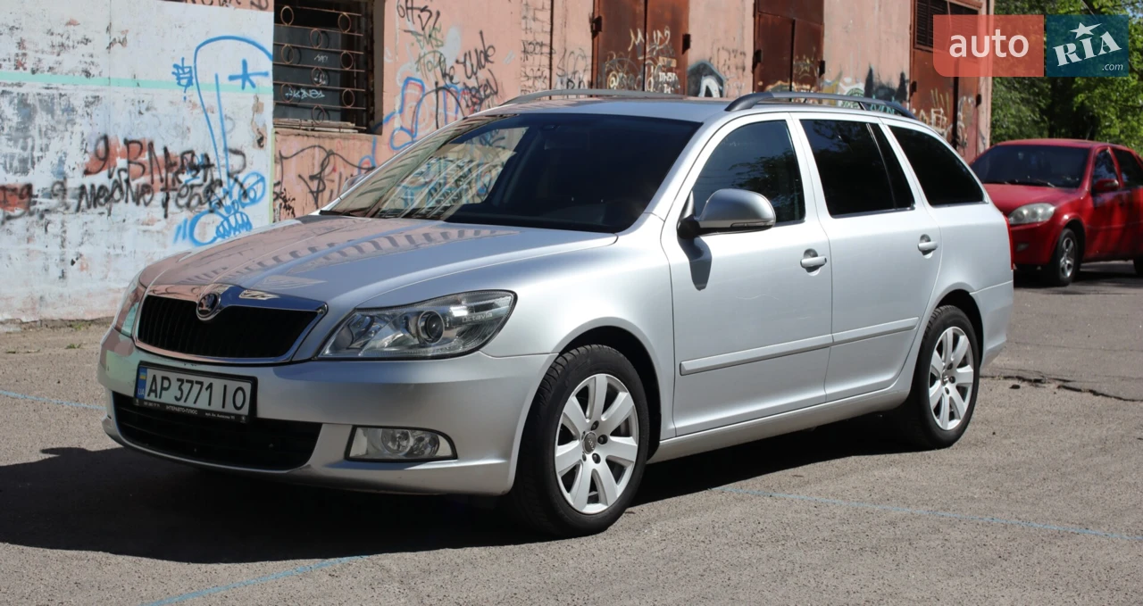 2010 Skoda Octavia - мініатюра 25