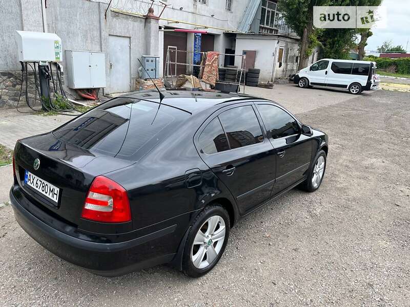 Лифтбек Skoda Octavia 2006 в Харькове