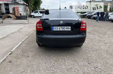 Ліфтбек Skoda Octavia 2006 в Харкові