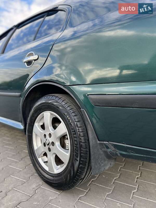 Универсал Skoda Octavia 2000 в Желтых Водах