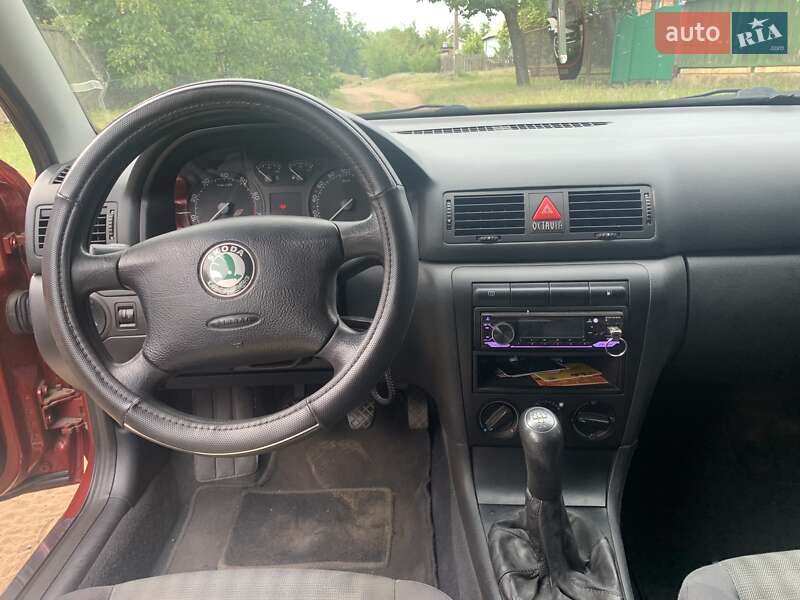 Лифтбек Skoda Octavia 2005 в Краматорске