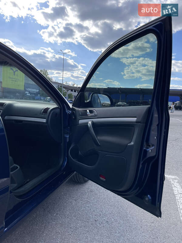 Лифтбек Skoda Octavia 2010 в Ивано-Франковске фото 13 Лифтбек Skoda Octavia 2010 в Ивано-Франковске