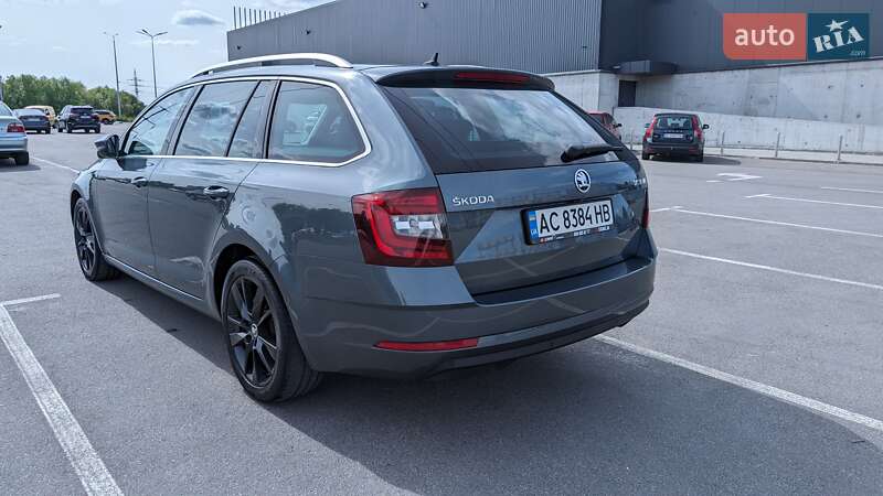 Универсал Skoda Octavia 2017 в Ирпене