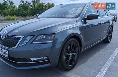 Универсал Skoda Octavia 2017 в 