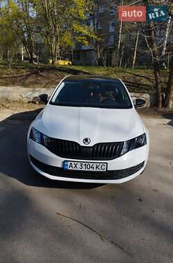 Лифтбек Skoda Octavia 2019 в Харькове