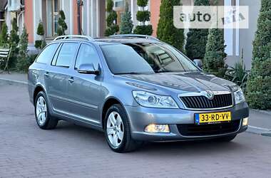 Универсал Skoda Octavia 2012 в Стрые