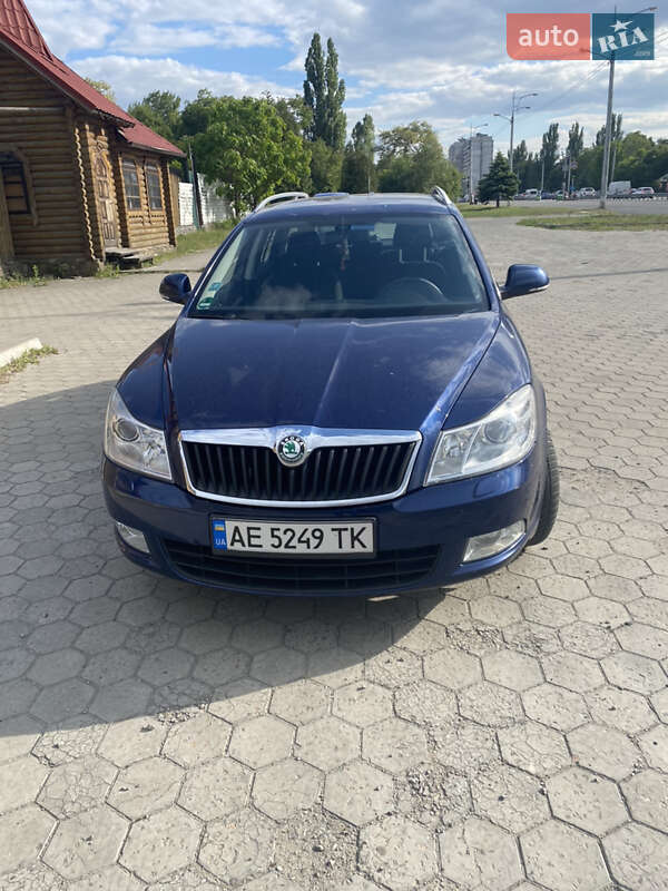 Универсал Skoda Octavia 2010 в Днепре