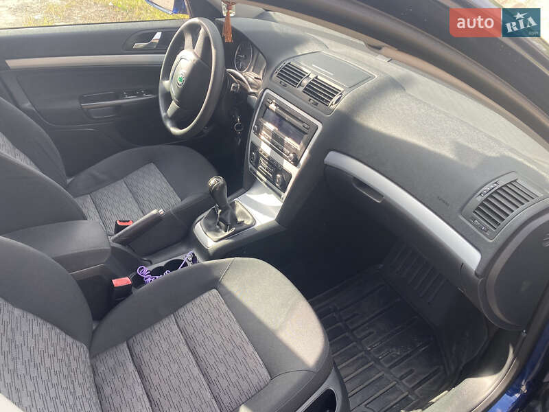 Универсал Skoda Octavia 2010 в Днепре