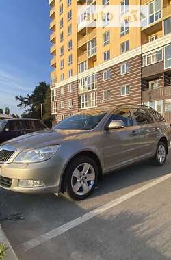 Универсал Skoda Octavia 2009 в Чернигове