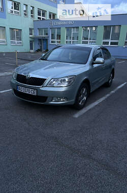 Лифтбек Skoda Octavia 2010 в Тячеве