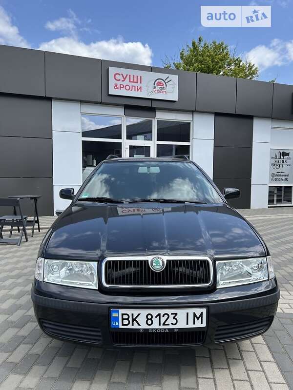 Универсал Skoda Octavia 2004 в Ракитном