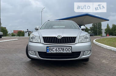 Универсал Skoda Octavia 2010 в Стрые