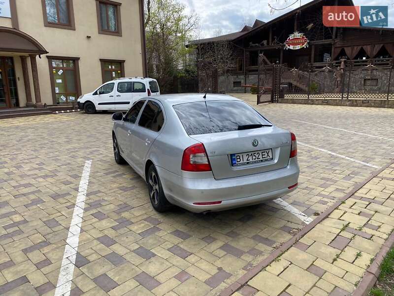 Лифтбек Skoda Octavia 2009 в Кременчуге