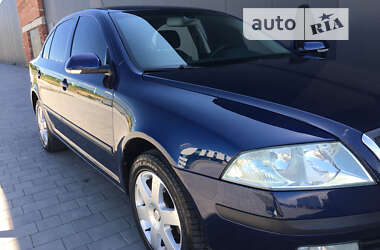 Ліфтбек Skoda Octavia 2004 в Хмельницькому