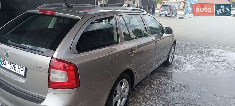 Універсал Skoda Octavia 2011 в Кам'янець-Подільському