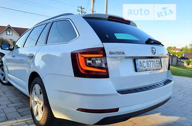 Універсал Skoda Octavia 2017 в Луцьку