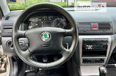 Лифтбек Skoda Octavia 2003 в Ивано-Франковске