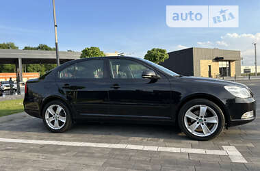 Лифтбек Skoda Octavia 2011 в Луцке