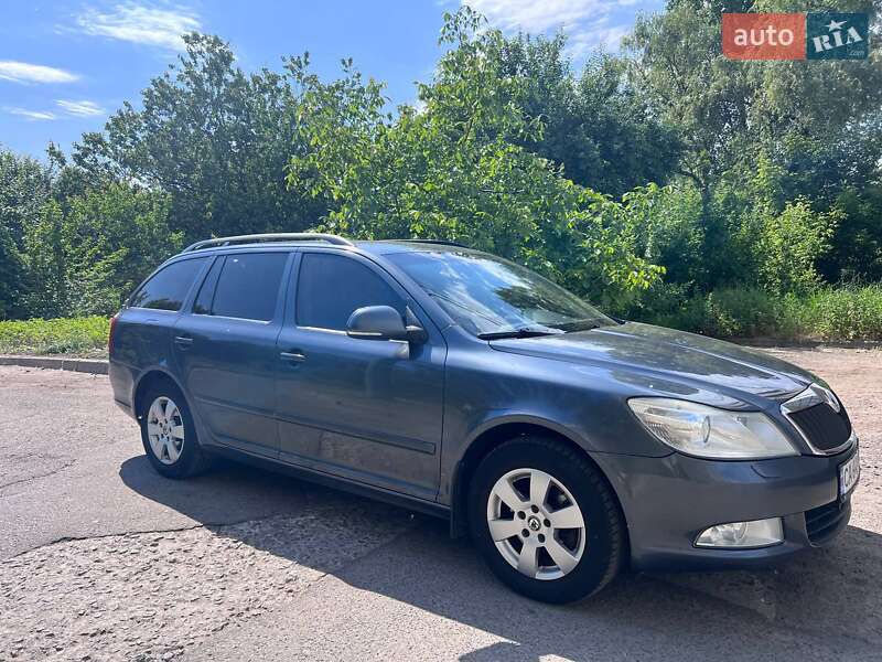 Универсал Skoda Octavia 2009 в Черкассах