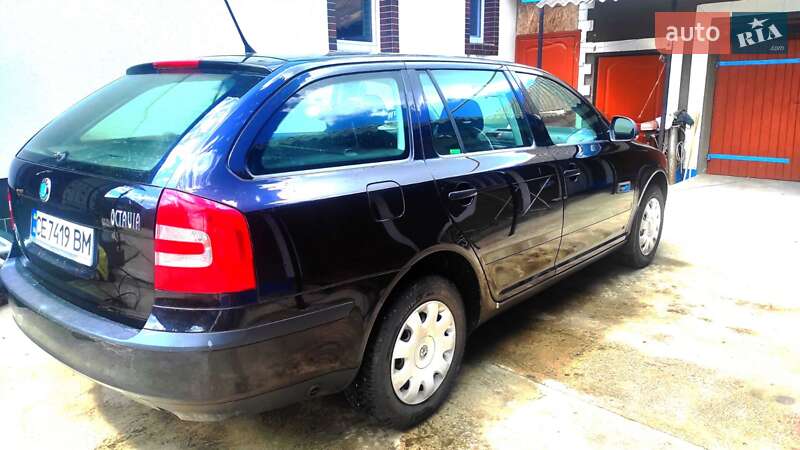 Універсал Skoda Octavia 2012 в Хотині