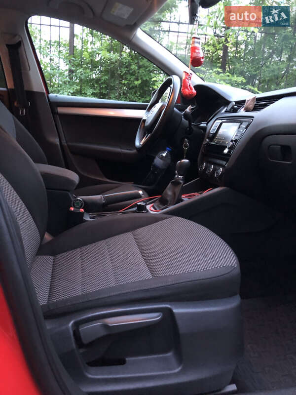 Универсал Skoda Octavia 2016 в Киеве