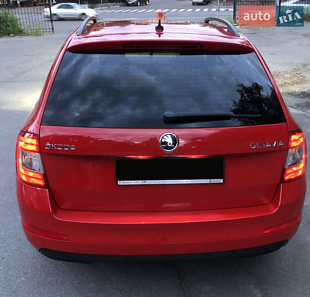 Универсал Skoda Octavia 2016 в Киеве