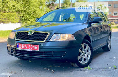 Універсал Skoda Octavia 2011 в Кременчуці