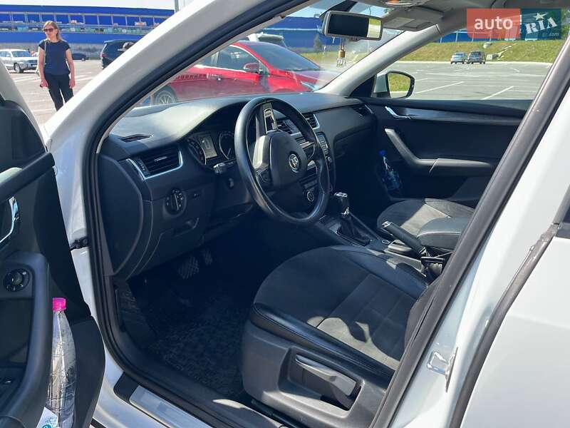 Універсал Skoda Octavia 2014 в Вінниці