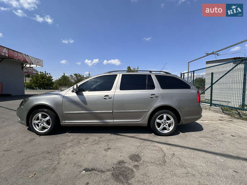 Універсал Skoda Octavia 2009 в Калинівці