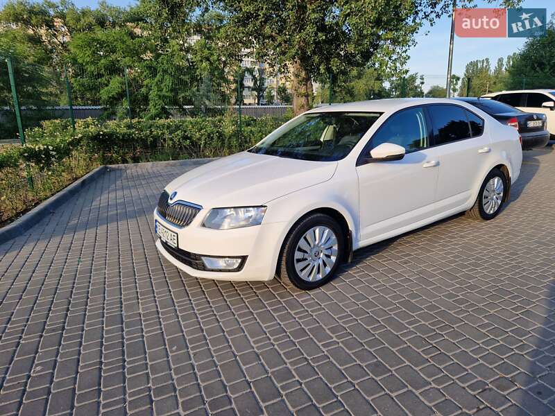 Лифтбек Skoda Octavia 2016 в Каменском