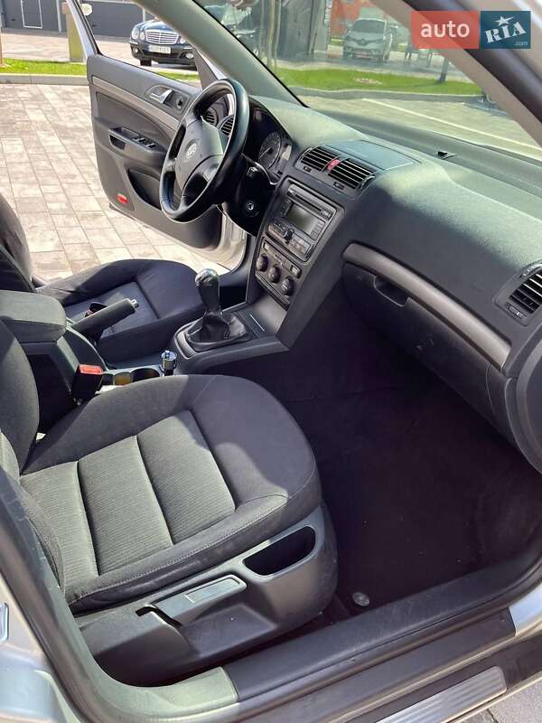 Универсал Skoda Octavia 2005 в Луцке