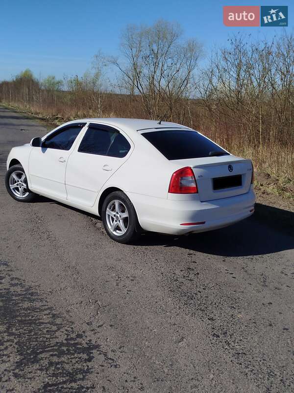 Skoda Octavia 2010 Skoda Octavia 2010