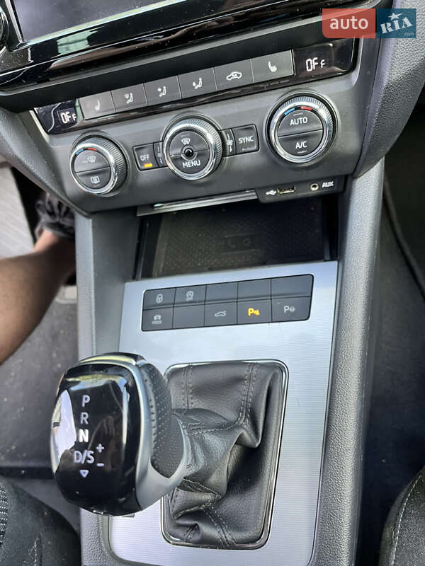 Универсал Skoda Octavia 2016 в Львове фото 5 Универсал Skoda Octavia 2016 в Львове