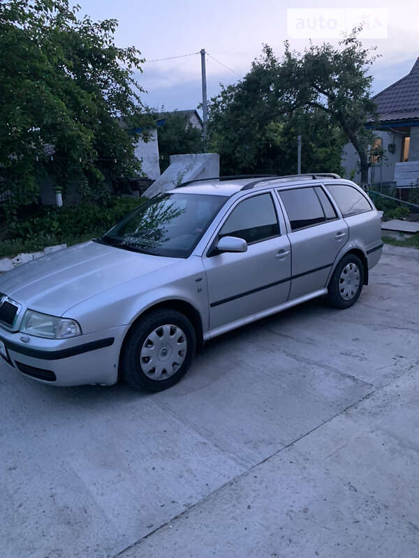 Універсал Skoda Octavia 2002 в Іванкові