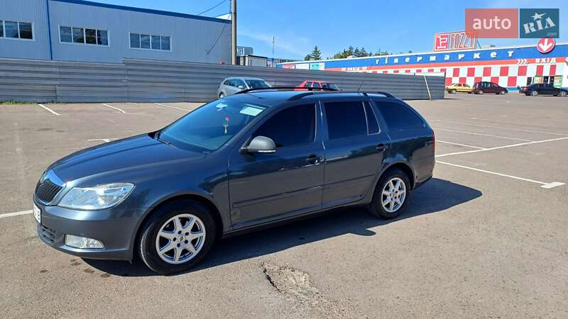 Универсал Skoda Octavia 2009 в Ровно